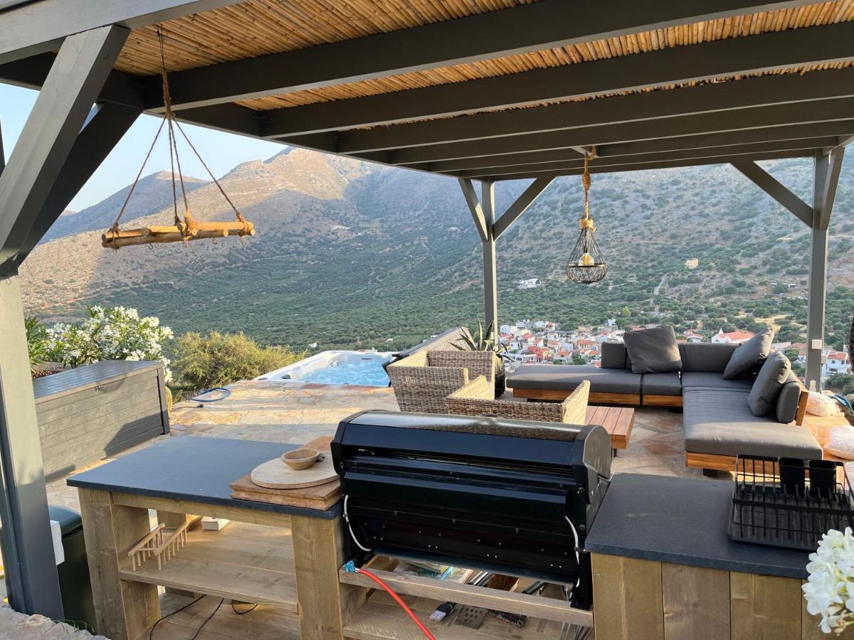 Villa Estee, Luxury Villa With Private Infinity Pool And Jacuzzi 엘운다 외부 사진