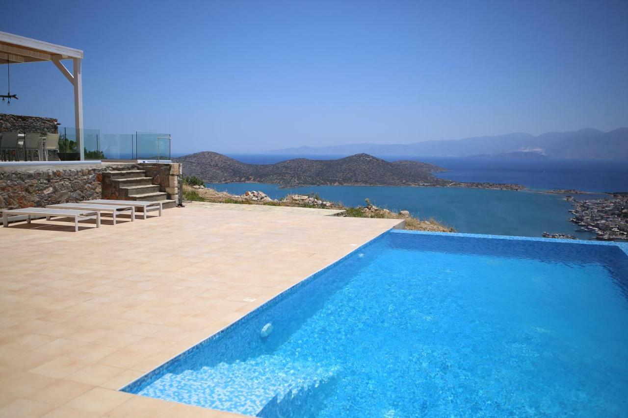 Villa Estee, Luxury Villa With Private Infinity Pool And Jacuzzi 엘운다 외부 사진